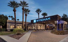 Wyndham Tucson Airport Hotel & Conference Center